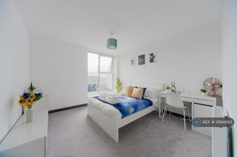 2 bedroom flat in James Smith Court, Dartford, DA1 (2 bed) (#2584083)