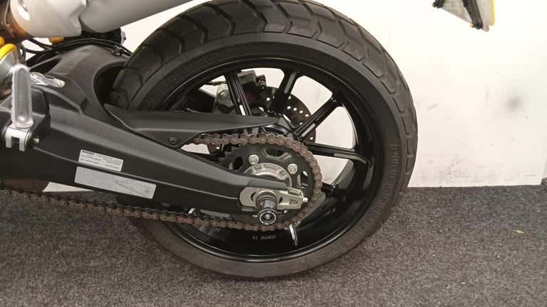 DUCATI SCRAMBLER 1100 ** FULL SERVICE HISTORY - BELTS DONE - 12 MONTH MOT **