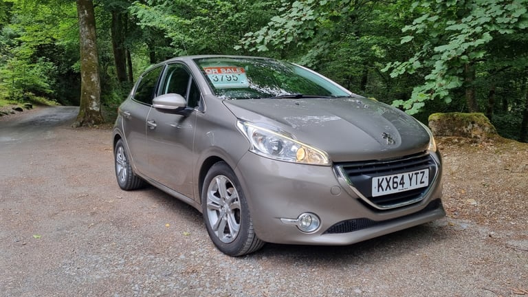2014 Peugeot 208 1.4 HDi Allure 5dr HATCHBACK Diesel Manual