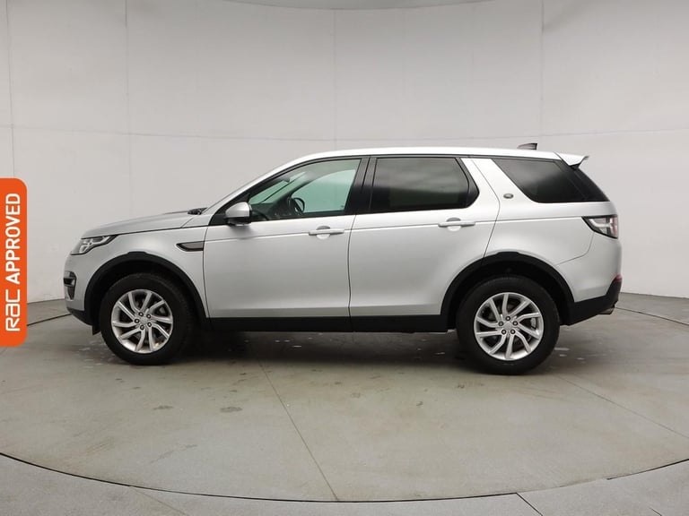 2016 Land Rover Discovery Sport 2.0 TD4 SE Tech SUV 5dr Diesel Auto 4WD Euro 6 (s/s) (180 ps) SUV...