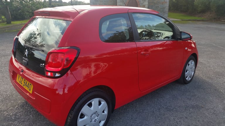 *!*£20 A YEAR ROAD TAX*!* 2016 Citroen C1 Feel 998cc **MOT 8 FEB 26** **JUST VALETED** 107 AYGO