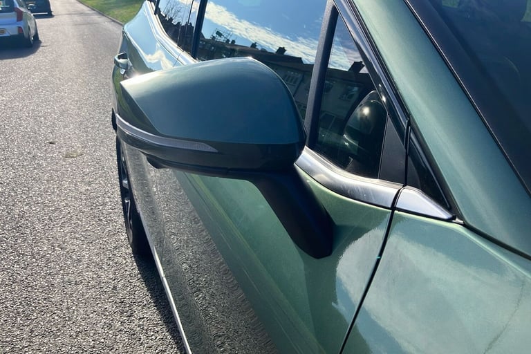  Kia Sportage 1.6 H T Gdi 4 Suv 5dr Petrol Hybrid Auto Euro 6 s/s 226 Bhp