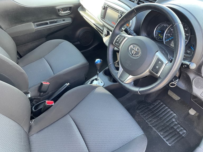 2013 Toyota Yaris DEPOSIT NOW TAKEN  HATCHBACK Petrol/Electric Hybrid Automatic