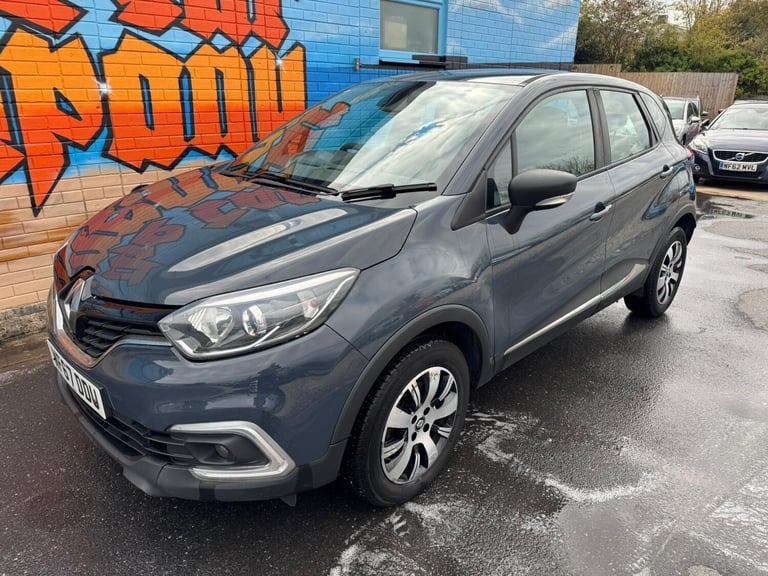 image for 2017 Renault Captur 1.5 dCi ENERGY Expression + SUV 5dr Diesel Manual Euro 6