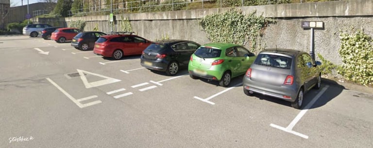 Parking Space to rent in Nottingham (NG5) | Stashbee