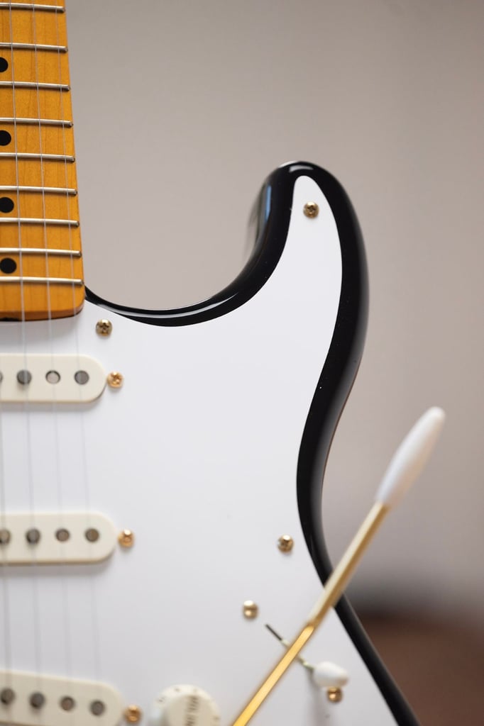 1993-94 Fender Japan Fotoflame Stratocaster