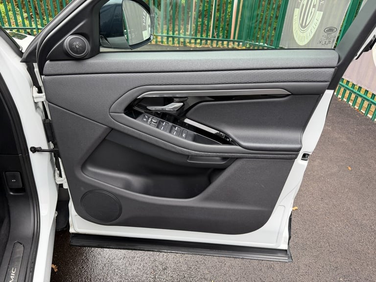 2020 Land Rover Range Rover Evoque 2.0 P200 R-Dynamic S 5dr Auto ESTATE PETROL Automatic