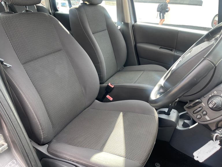 2011 Renault Grand Modus 1.6 Dynamique 5dr Auto HATCHBACK Petrol Automatic