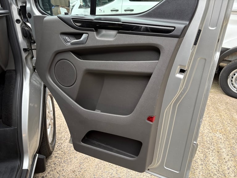 2021 Ford Transit Custom 2.0 EcoBlue 130ps Low Roof D/Cab Limited Van PANEL VAN Diesel Manual