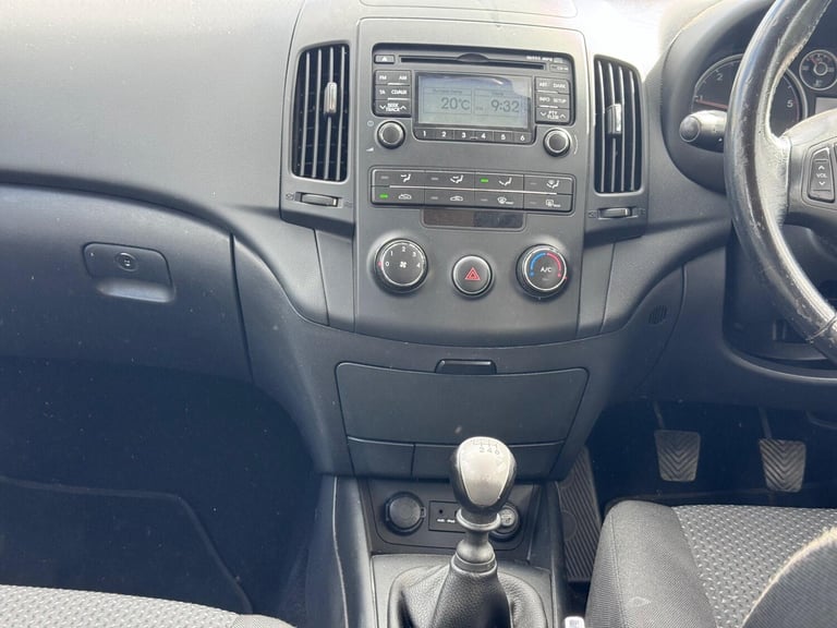 2010 Hyundai i30 1.6 CRDi Comfort Euro 4 5dr HATCHBACK Diesel Manual