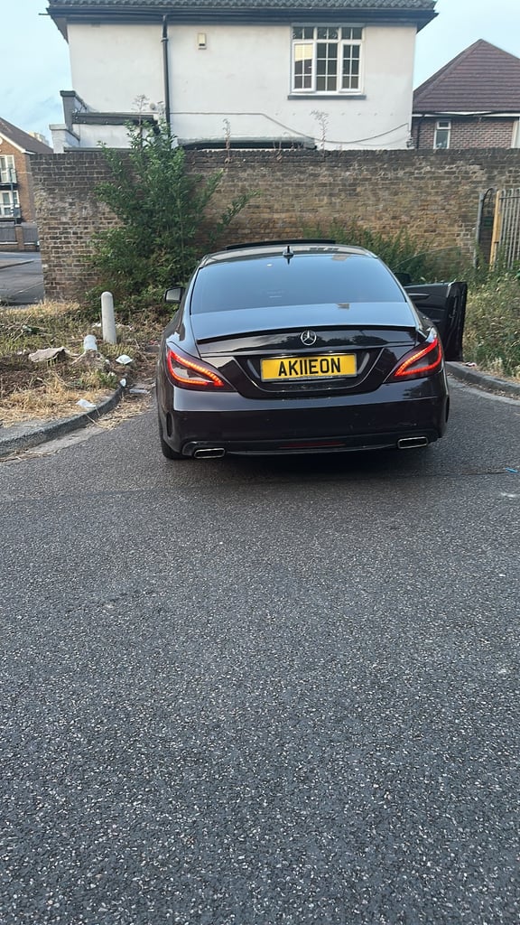 image for Mercedes-Benz, CLS, Coupe, 2016, Semi-Auto, 2143 (cc), 4 doors