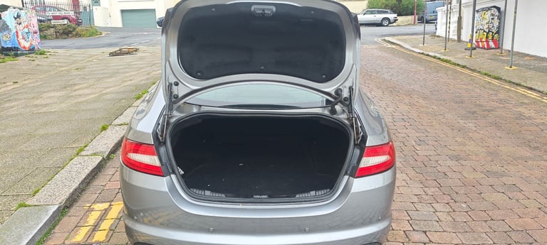 image for Jaguar, XF, Saloon, 2013, Other, 2179 (cc), 4 doors
