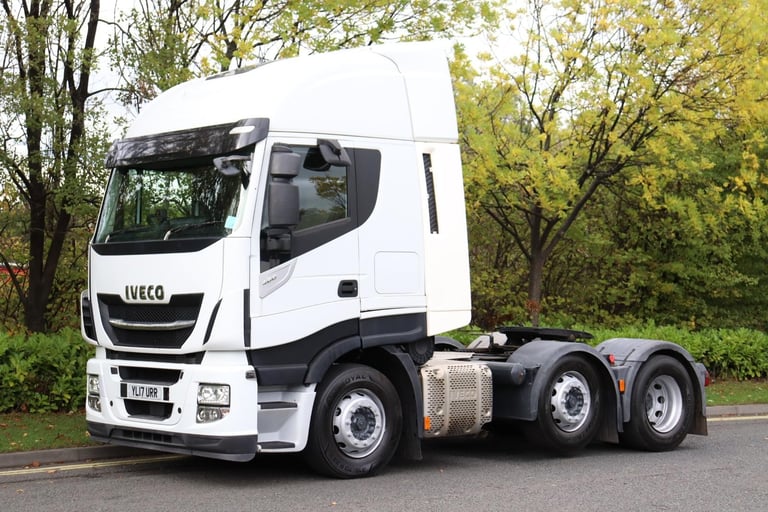 IVECO STRALIS 460 HI-WAY 6X2 MIDLIFT TRACTOR UNIT (2017)