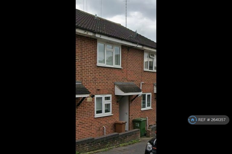 image for 2 bedroom house in Constance Road, Sutton, SM1 (2 bed) (#2641357)
