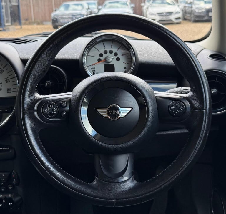 MINI HATCH 1.6 Cooper D Pimlico Euro 5 (s/s) 3dr 2011