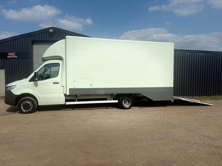 Mercedes Sprinter 2.1 516 Covered vehicle transporter racecar RWD L2 Euro 6