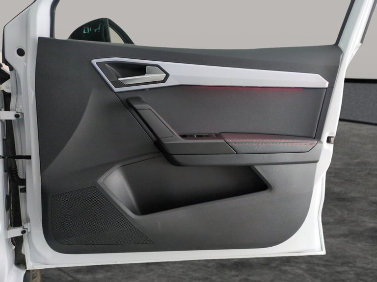 2022 SEAT Arona 1.0 TSI 110 FR Sport 5dr HATCHBACK PETROL Manual