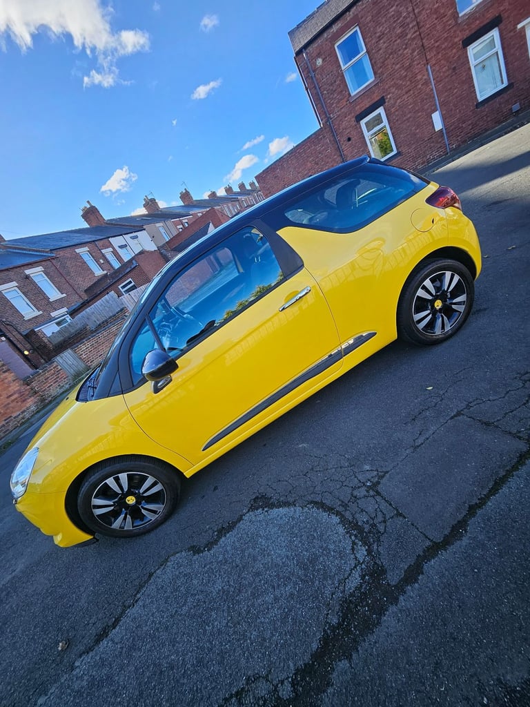 DS, DS 3, Hatchback, 2016, Manual, 1560 (cc), 3 doors