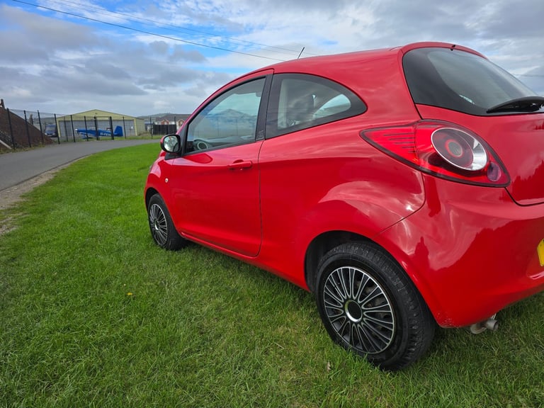 Ford, KA, Hatchback, 2015, Manual, 1242 (cc), 3 doors