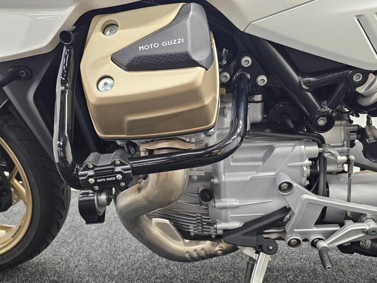 MOTO-GUZZI V100 MANDELLO - ONLY 6213 MILES - MOT UNTIL 2026