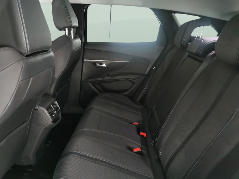 2022 Peugeot 3008 1.6 13.2kWh Allure SUV 5dr Petrol Plug-in Hybrid e-EAT Euro 6 (s/s) (225 ps Suv...