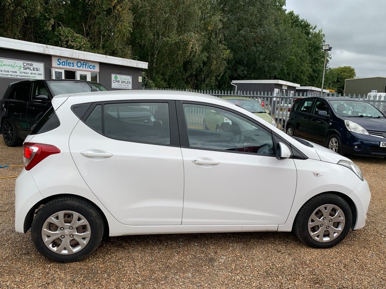 2015 Hyundai i10 1.2 SE 5dr HATCHBACK Petrol Manual