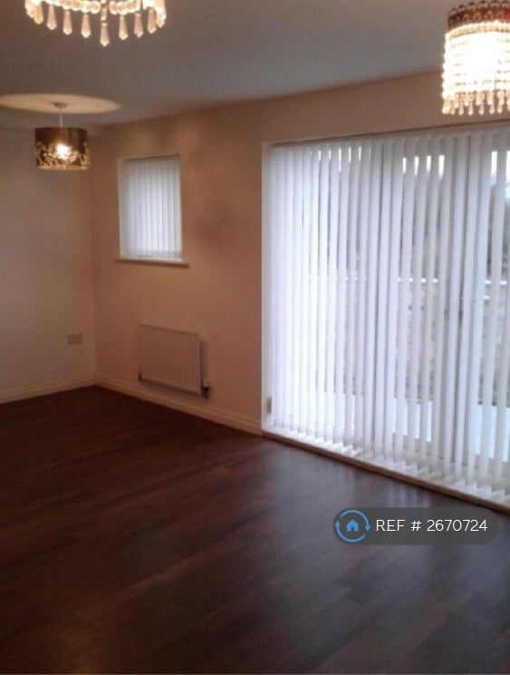 3 bedroom flat in Maltings Close, Cambridge, CB5 (3 bed) (#2670724)