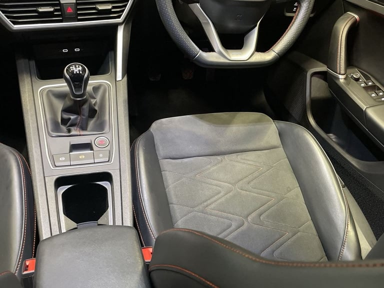 2022 72 SEAT LEON 1.5 TSI EVO FR SPORT HATCHBACK 5DR PETROL MANUAL EURO 6 (S/S) 