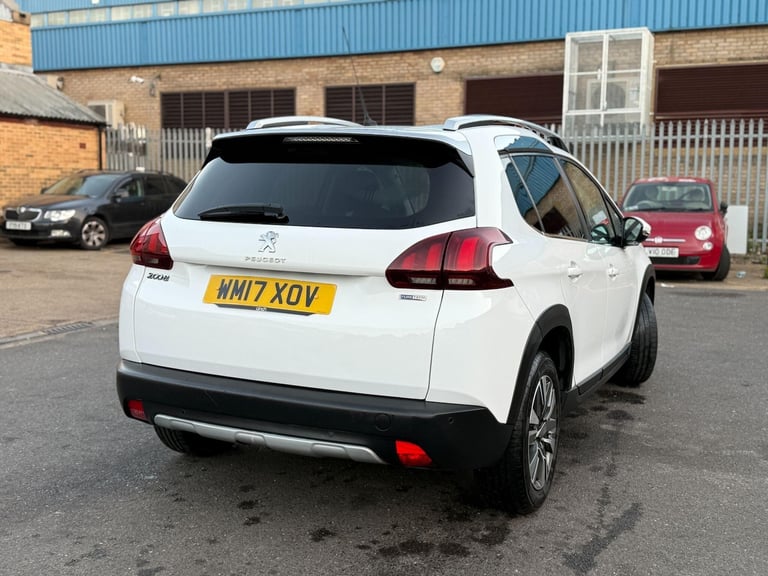 2017 Peugeot 2008 1.2 PureTech Allure Euro 6 5dr HATCHBACK Petrol Manual
