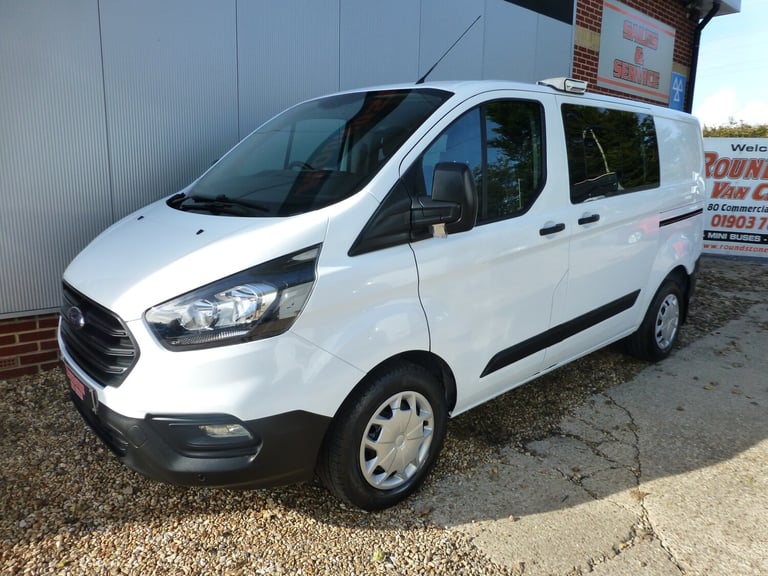 2018 Ford Transit Custom  £ 52  A WEEK -  2018 68 REG FORD TRANSIT CUSTOM 6 SEAT CREW VAN FSH AC ...