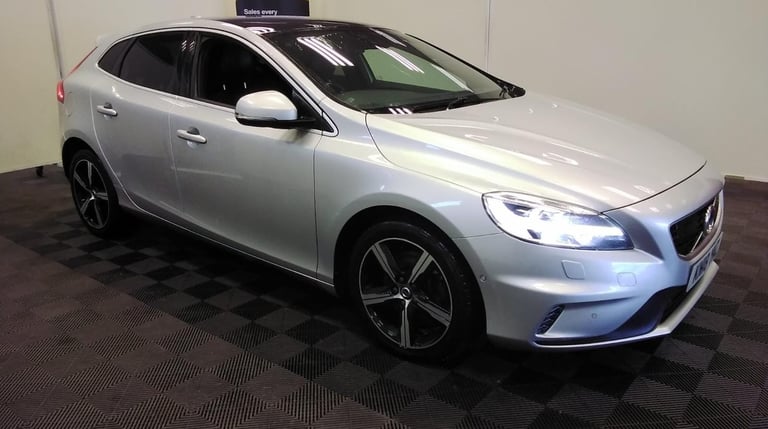 2018 Volvo V40 D4 [190] R DESIGN 5dr HATCHBACK Diesel Manual