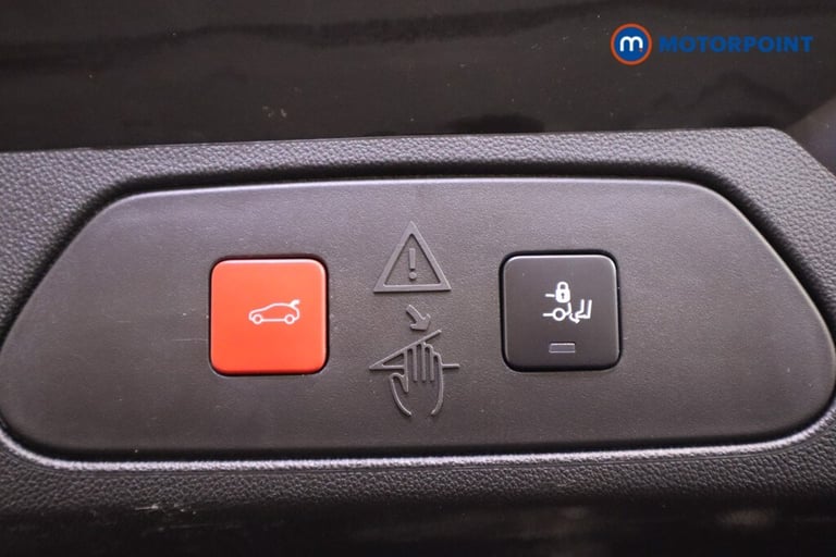 2022 Vauxhall Grandland 1.5 Turbo D Ultimate 5dr Auto SUV Diesel Automatic