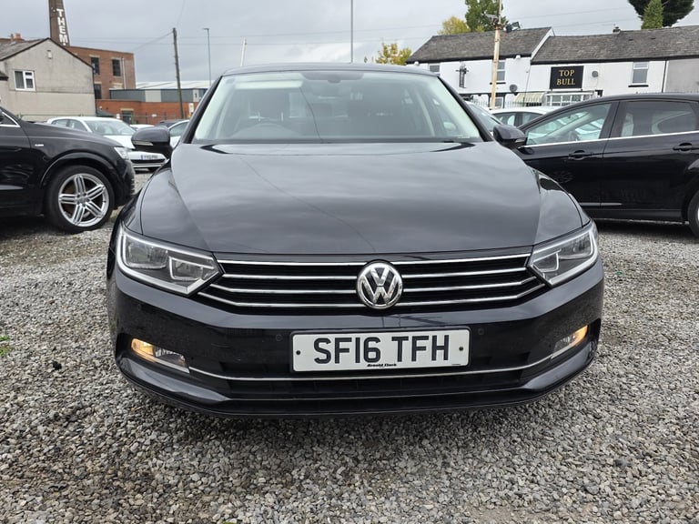 image for VOLKSWAGEN PASSAT 1.6 TDI BlueMotion Tech SE Business 2016