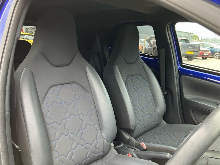 2022 Toyota Aygo X 1.0 VVT-i Exclusive Euro 6 (s/s) 5dr HATCHBACK Petrol Manual
