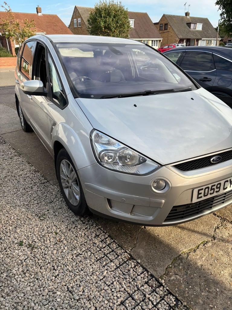 Ford s max titanium 2.0 diesel 7 seater manual 