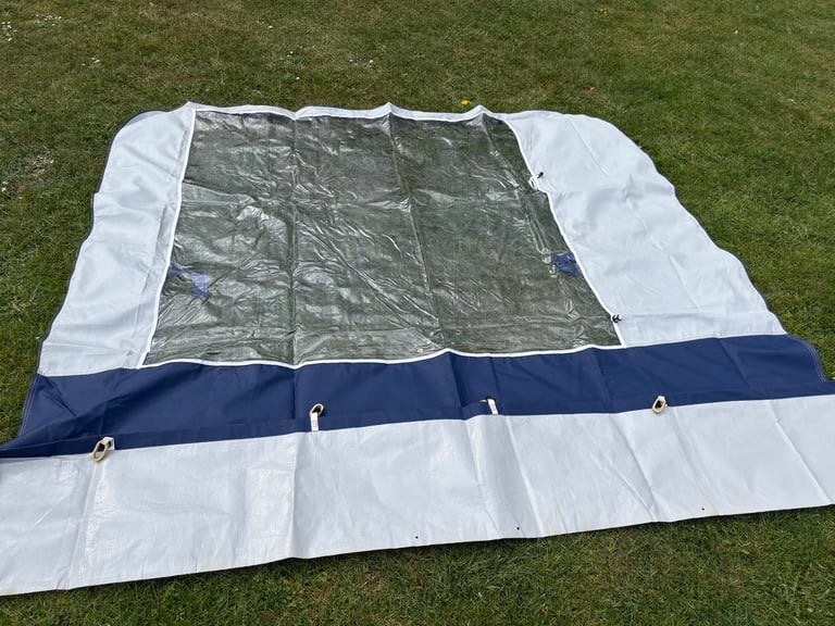 Apache Westminster 900 Awning