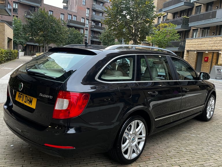 2011 Skoda Superb 1.8 TSI Elegance Estate 5dr Petrol DSG 
