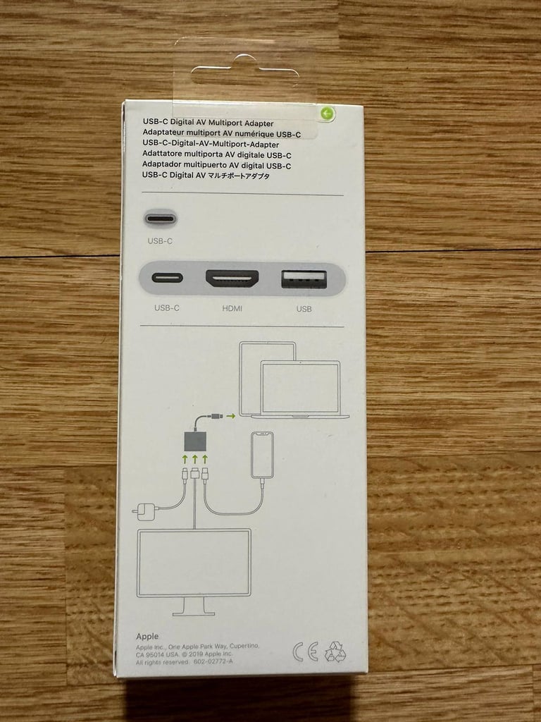 New genuine APPLE USB-C multiport adapter 