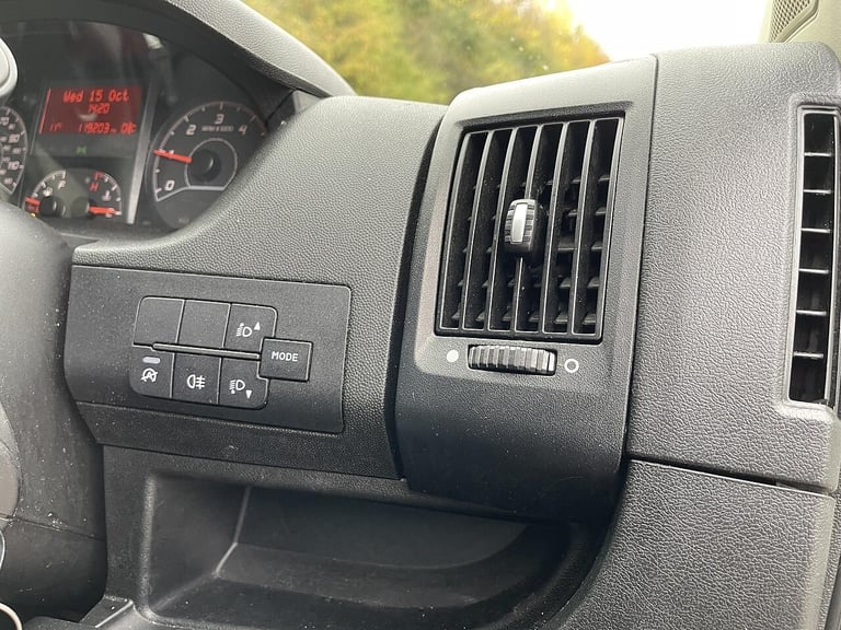 2020 Peugeot Boxer 2.2 BlueHDi 435 Professional L4 H2 Euro 6 (s/s) 5dr PANEL VAN Diesel Manual