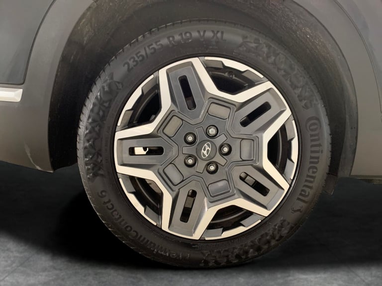 2023 Hyundai Santa Fe 1.6 TGDi Plug-in Hybrid Premium 5dr 4WD Auto ESTATE PETROL/ELECTRIC Automatic