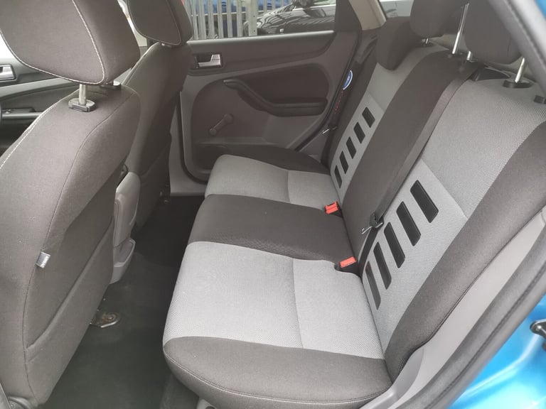 2009 Ford Focus 1.8 Zetec S 5dr HATCHBACK Petrol Manual