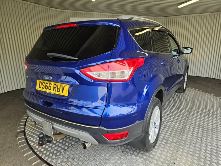 2016 Ford Kuga 2.0 TDCi Titanium SUV 5dr Diesel Powershift AWD Euro 6 (s/s) (180 ps) Diesel Autom...
