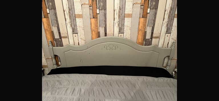 image for Bedroom Furniture Suite