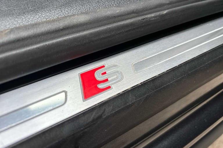 2020 Audi Q3 35 TDI Quattro S Line 5dr ESTATE DIESEL Manual