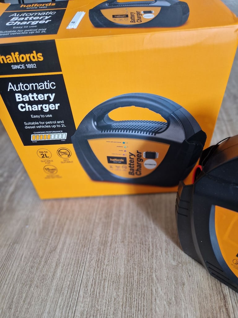 Car battery charger from halfords