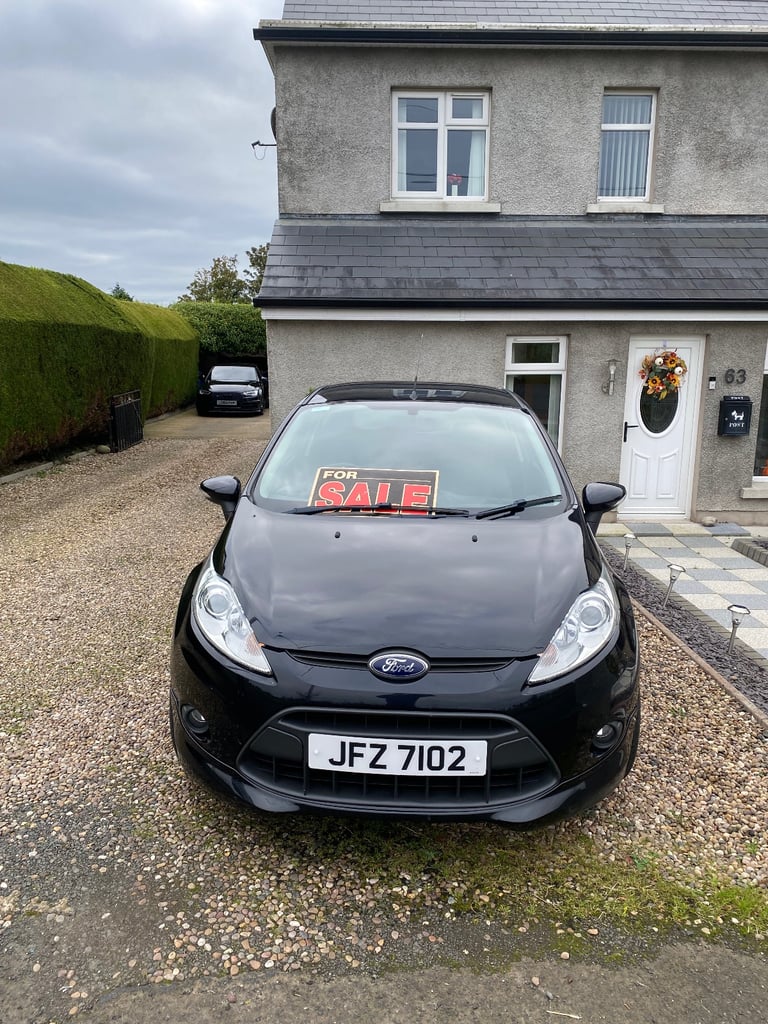2012 Ford Fiesta 