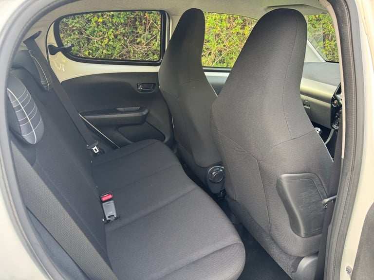 2018 Peugeot 108 1.2 PureTech Allure 5dr HATCHBACK Petrol Manual