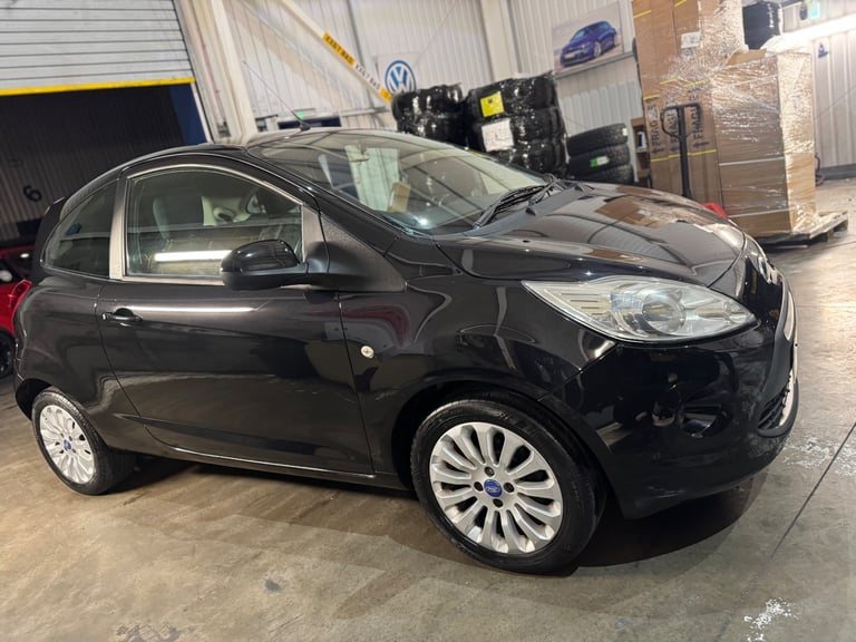 Ford, KA, Hatchback, 2010, Manual, 1242 (cc), 3 doors