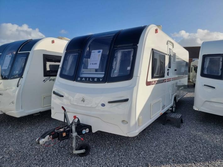 2018 Bailey Unicorn VI GO Used Caravan