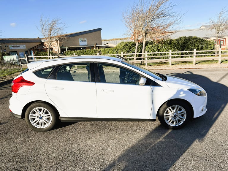 Ford, FOCUS, Hatchback, 2013, Semi-Auto, 1596 (cc), 5 doors
